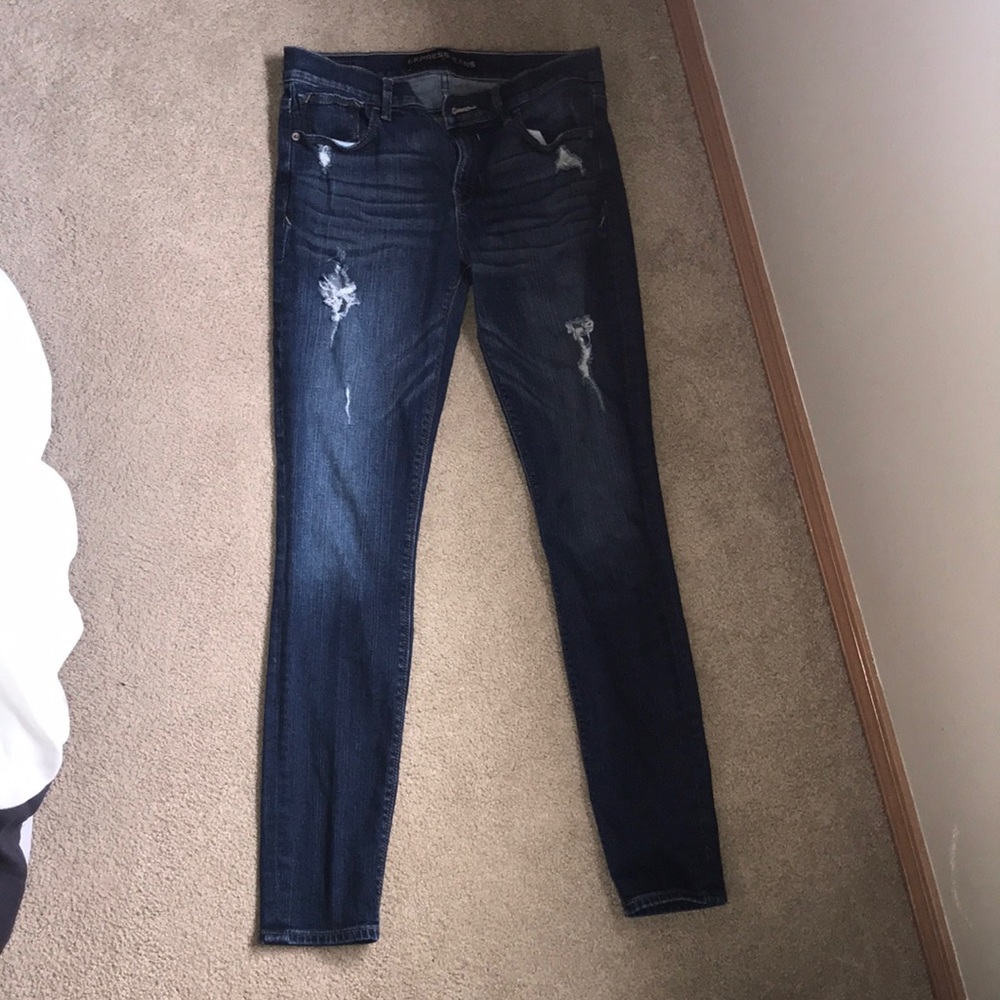 Express stretchy jeans